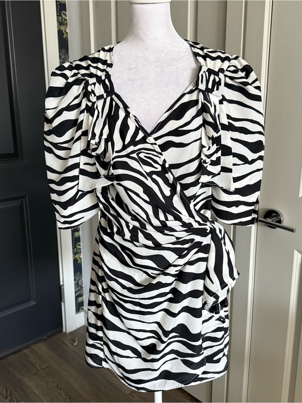 The Attico Black and White Zebra Print Wrap Mini Party Dress Size IT 44 US M